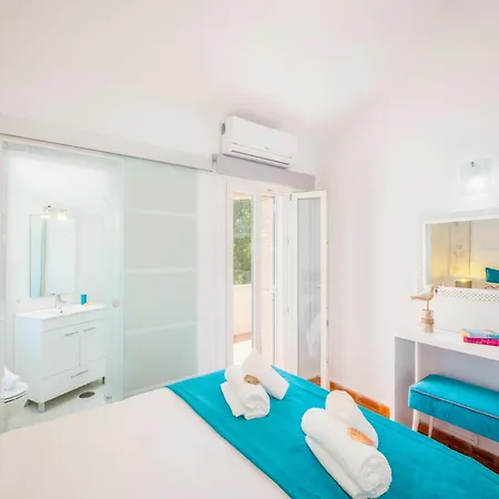 Villa In Albufeira Near Praia D Oura Beach Villa