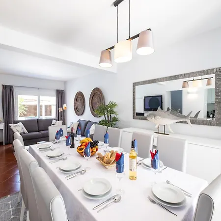 Villa In Albufeira Near Praia D Oura Beach Willa