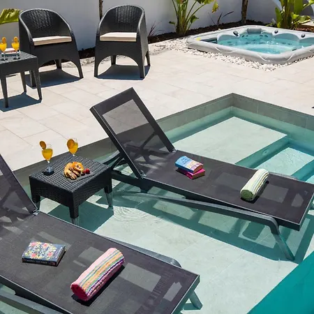 Villa Villa In Albufeira Near Praia D Oura Beach