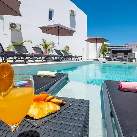 Villa Villa In Albufeira Near Praia D Oura Beach *